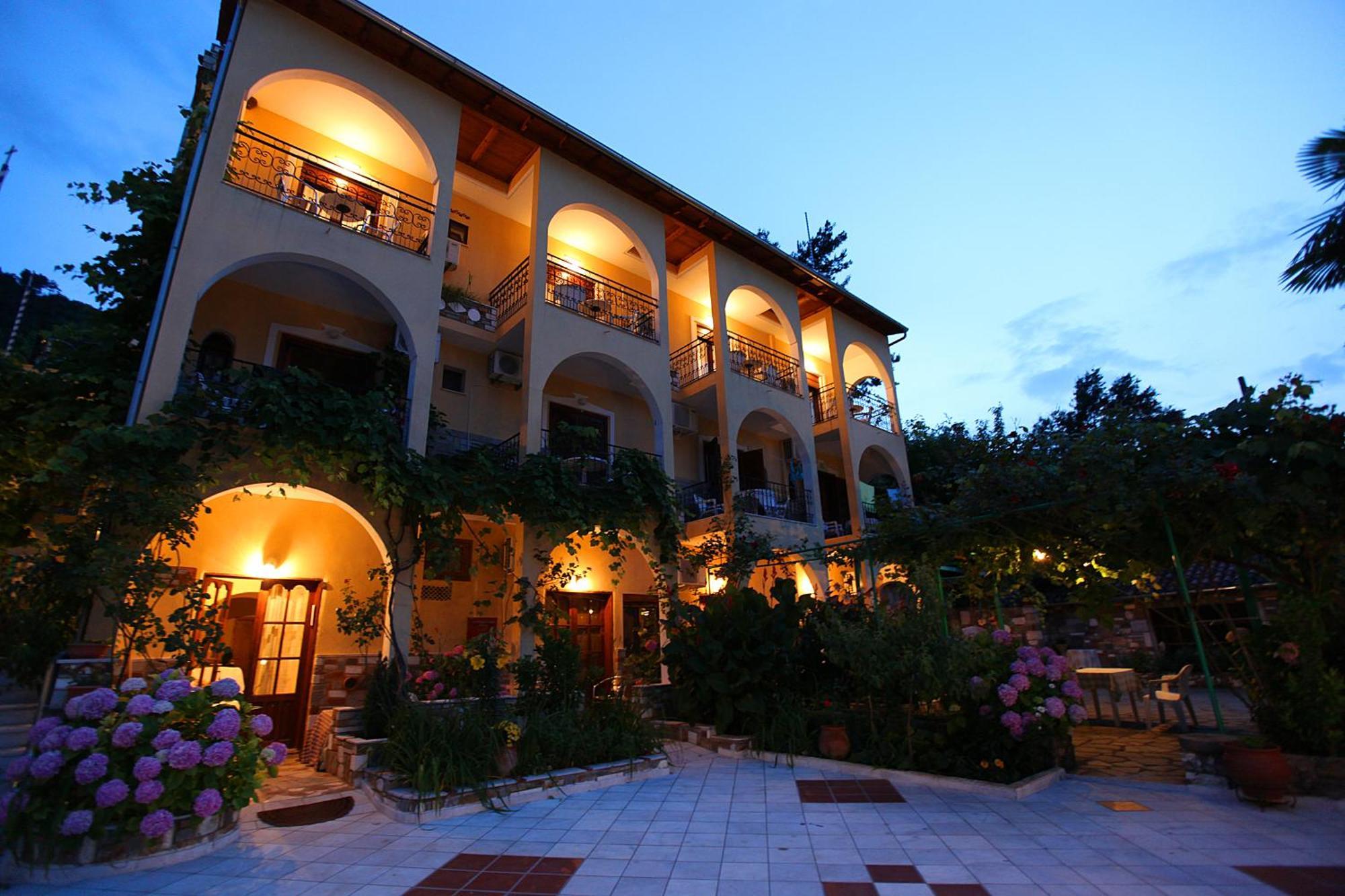 Castle Pontos Hotel Скала Потамияс Екстериор снимка