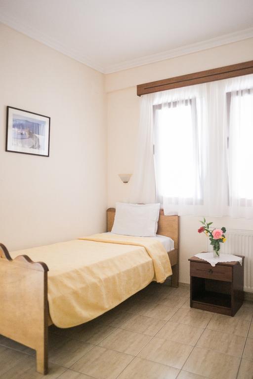 Castle Pontos Hotel Скала Потамияс Екстериор снимка