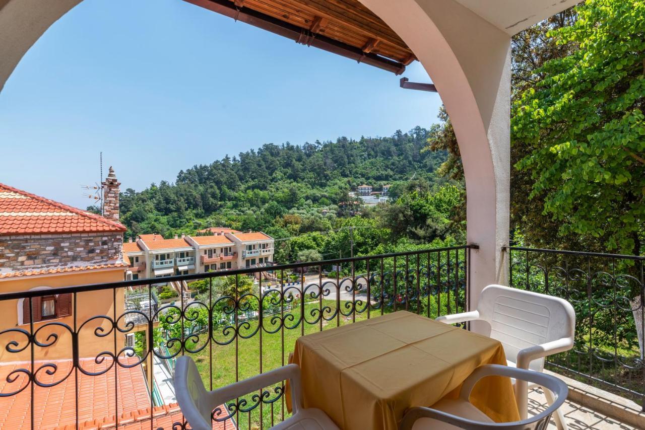 Castle Pontos Hotel Скала Потамияс Екстериор снимка